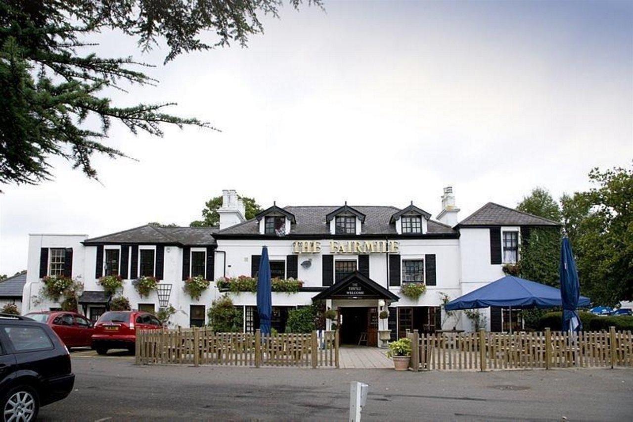 Premier Inn Cobham Cobham  Exteriör bild
